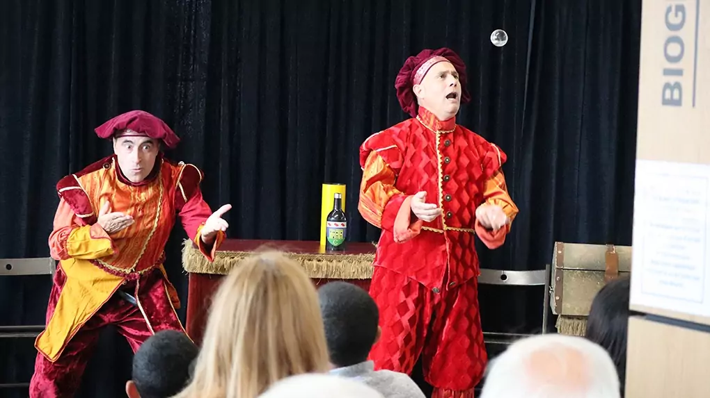 Spectacle l'Elixir crestois à la médiathèque Latour-Maubourg