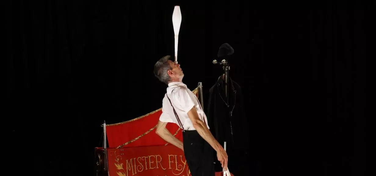Poup's le Clown - Mr Fly Circus